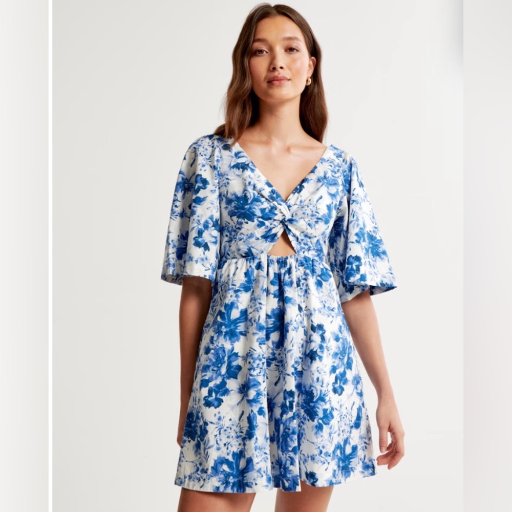 Abercrombie & Fitch Cutout Poplin Mini Dress